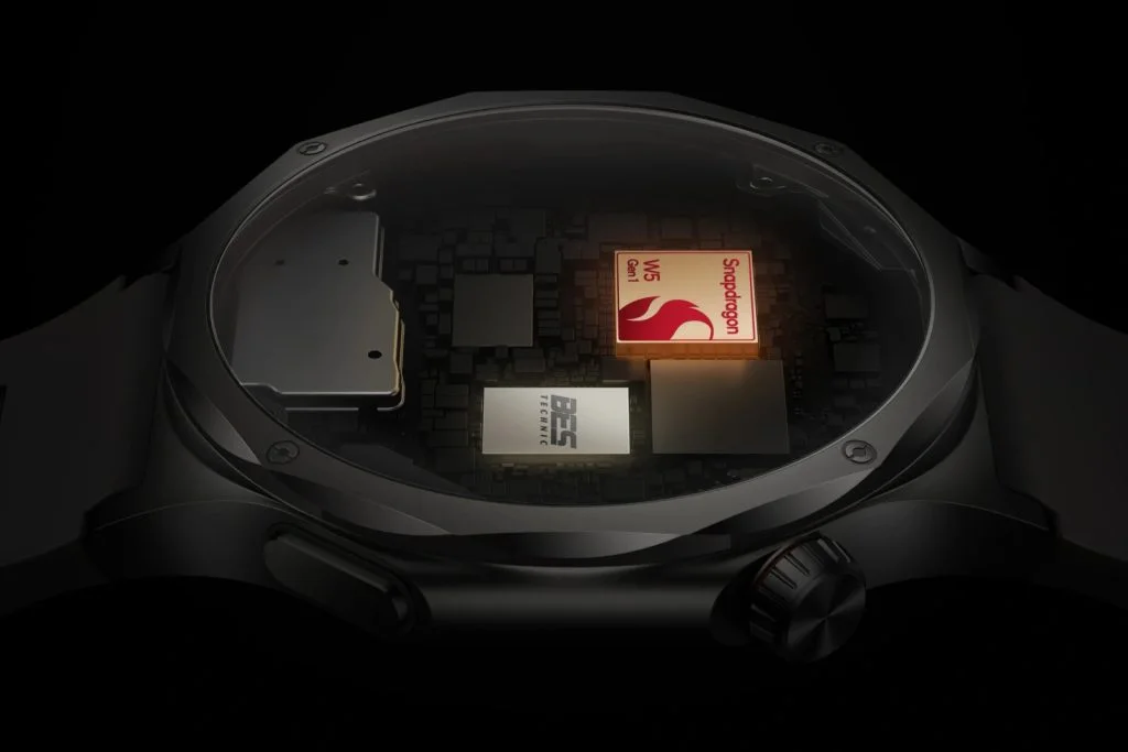 OPPO Watch X3: Hafif Titanyum Tasarım ve Uzun Pil Ömrüyle Akıllı Saatte Yeni Standard