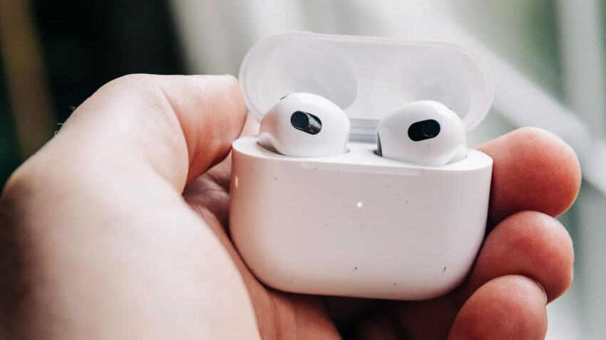 Apple Card için Mağaza İçi Başvuruda AirPods Pro 3