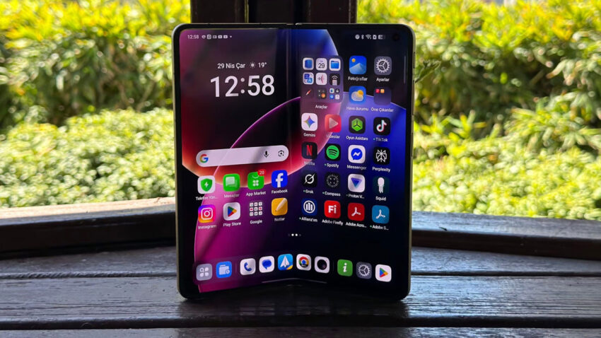 OPPO Find N6: Zero-Feel Crease ile Sınırları Zorlayan Katlanabilir Amiral Gemisi Türkiye’de