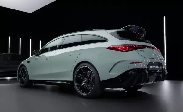 Mercedes-AMG CLA 45 4MATIC+ Tanıtımı 4 Mercedes-AMG CLA 45 4MATIC+ Tanıtımı